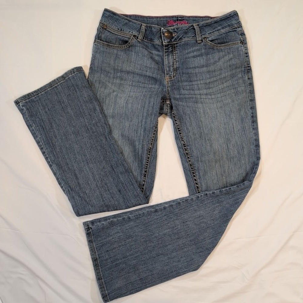 Wrangler Jean Womens 11/12 x 32 Bootcut Jeans Blue Rhinestone Embellished Denim